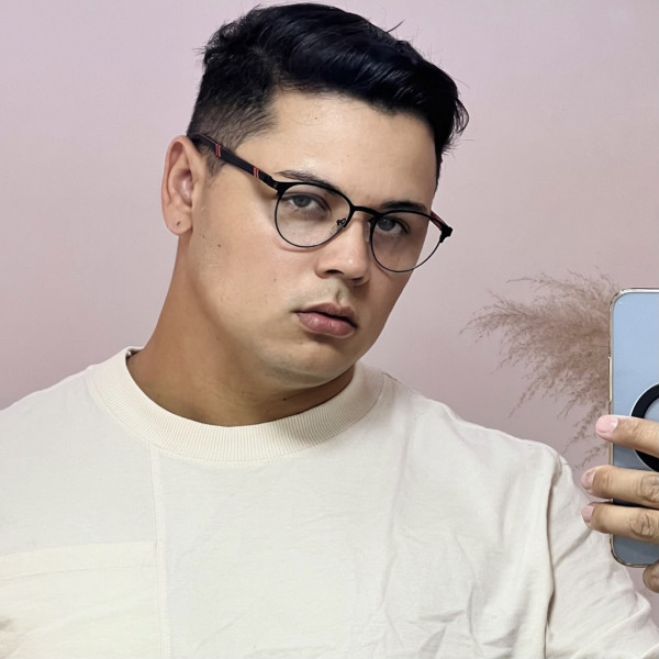 Armação de Óculos R2221 Redondo Preto e Vermelho